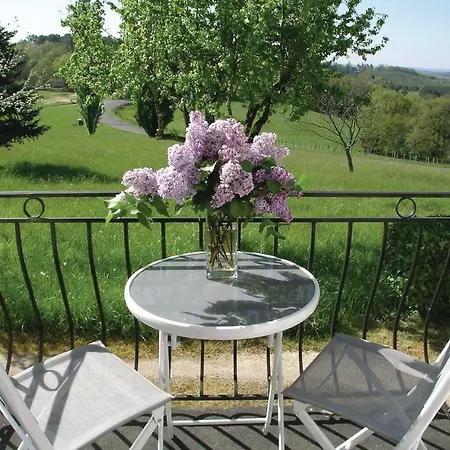 Three-bedroom Holiday In *