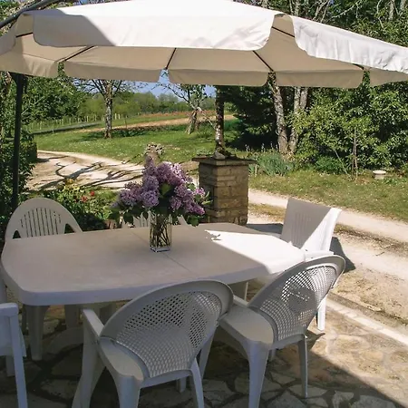 Three-bedroom Holiday In Дом отдыха Plazac